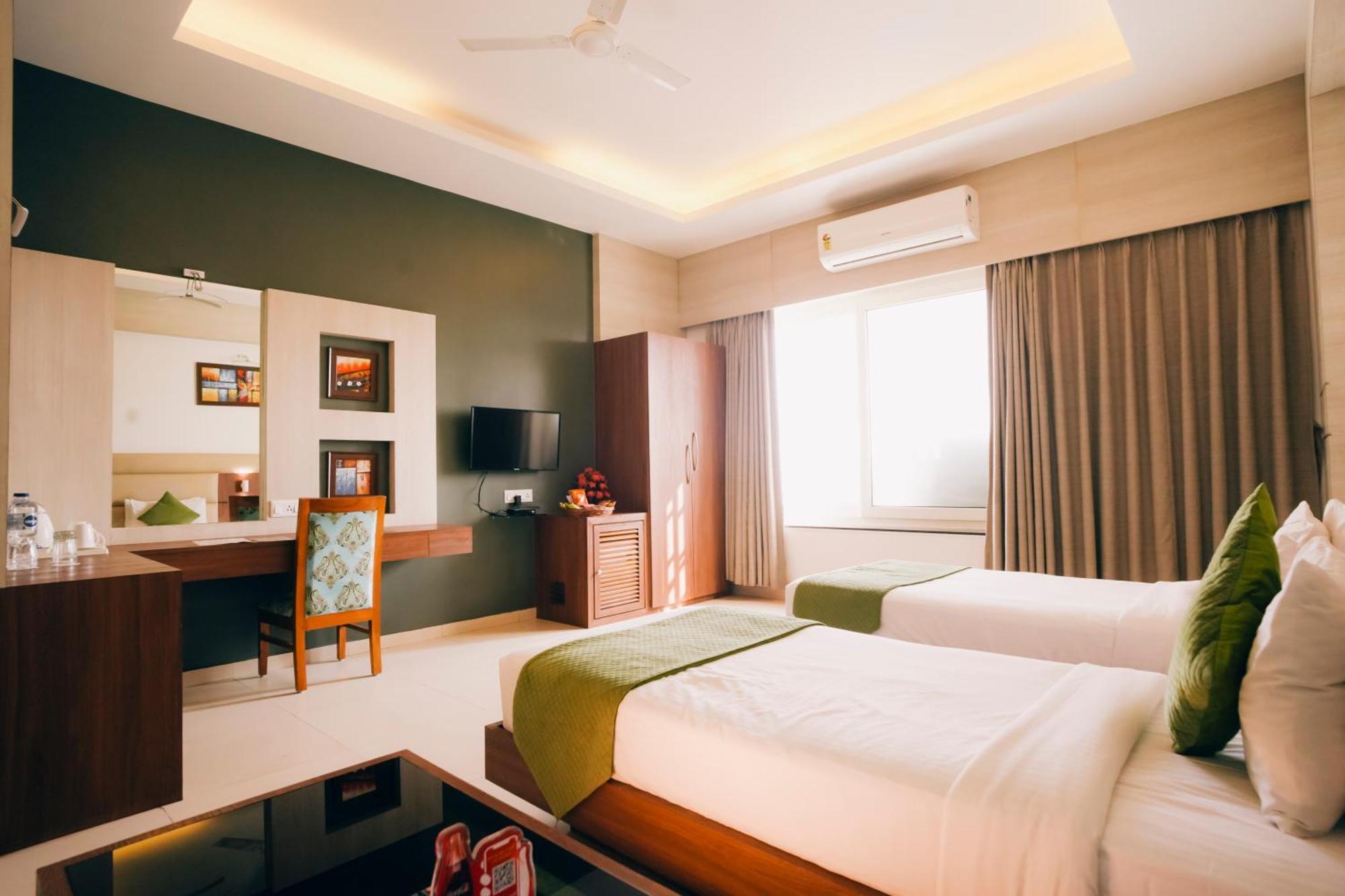 Hotel Imperial Heights Deoghar Esterno foto