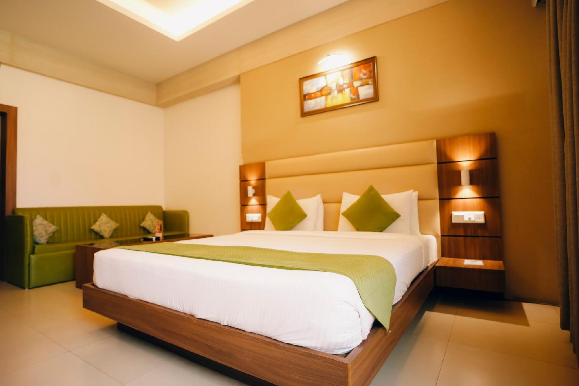 Hotel Imperial Heights Deoghar Esterno foto