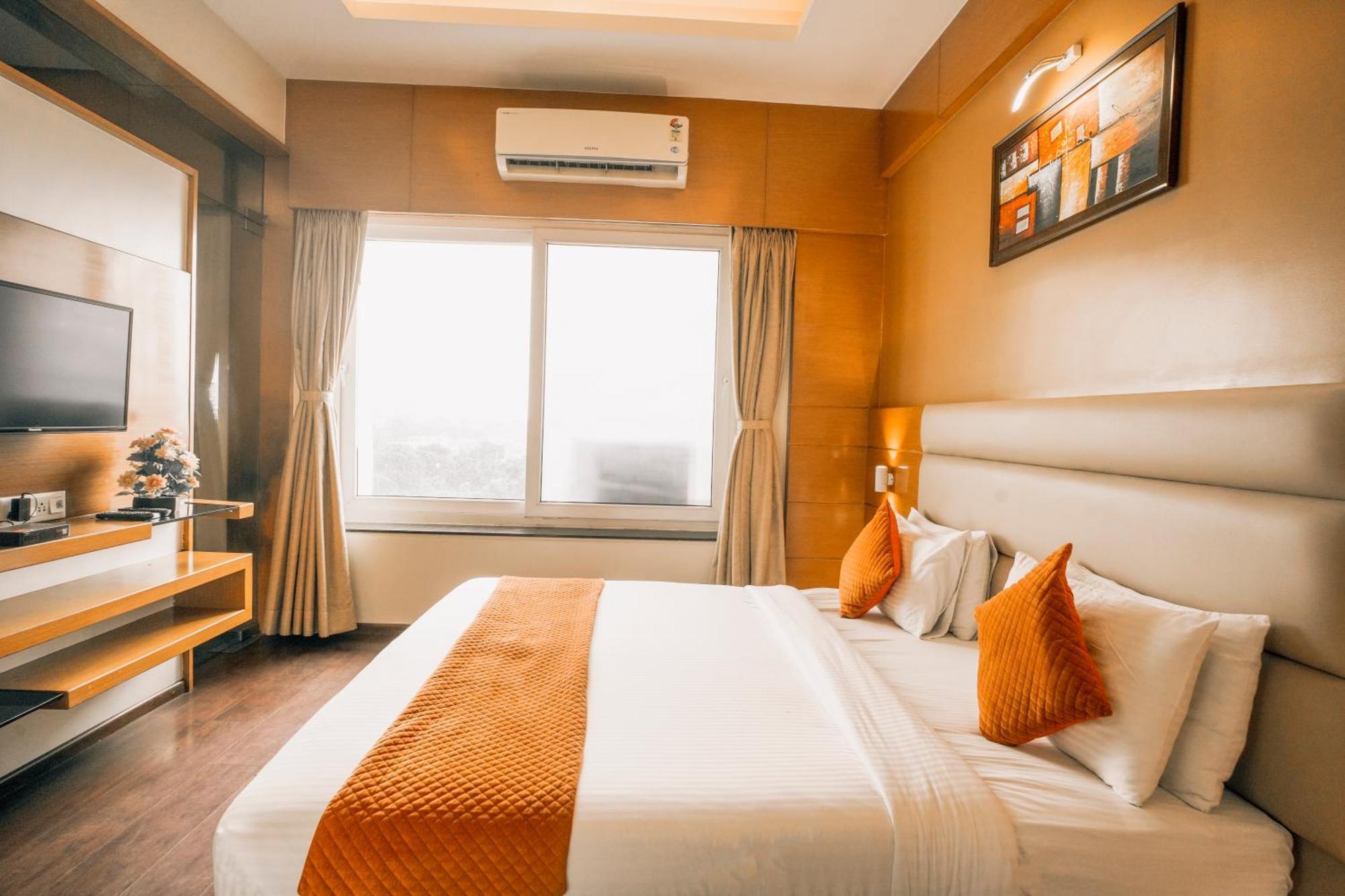Hotel Imperial Heights Deoghar Esterno foto